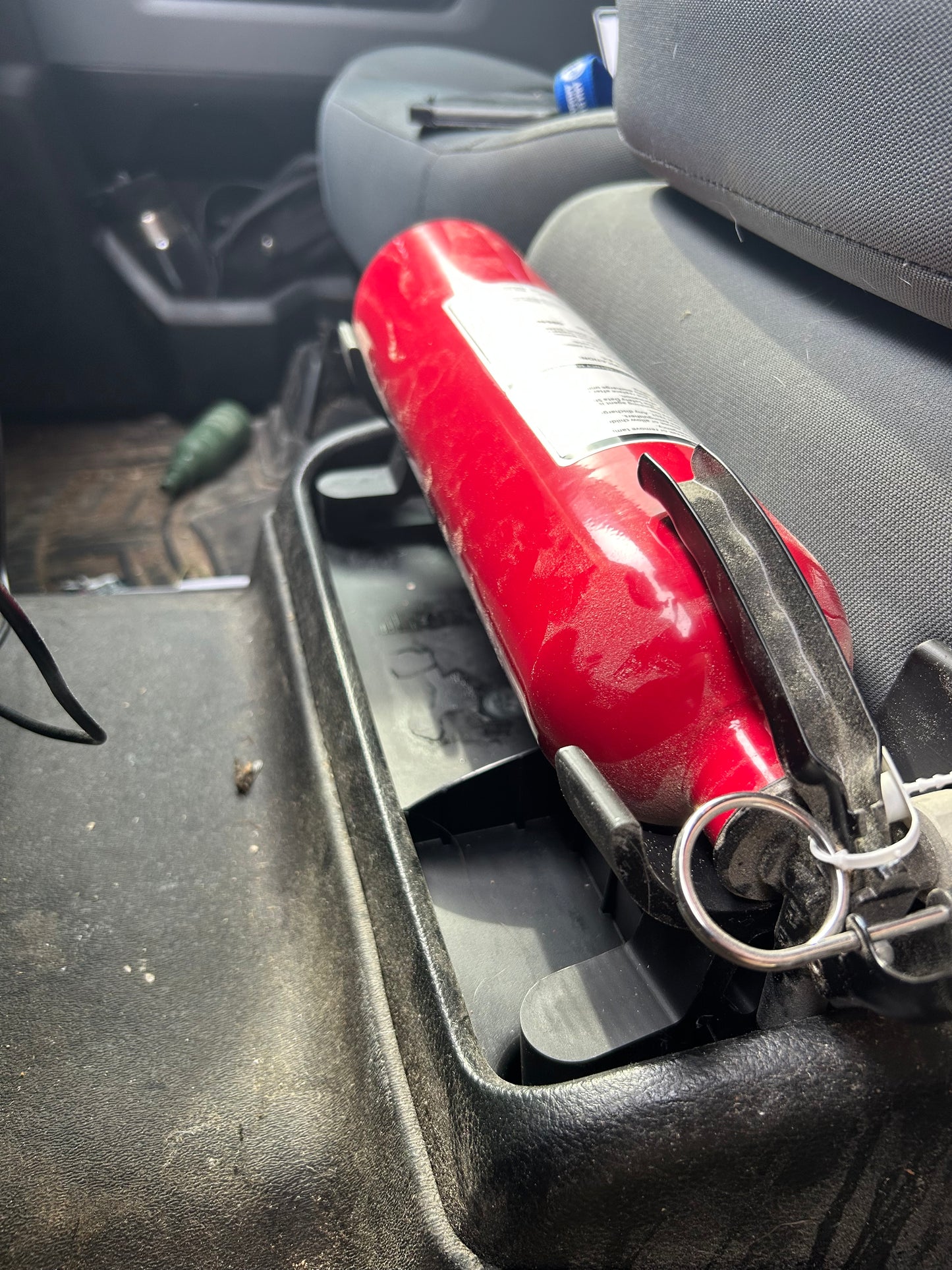 13-18 Ram Fire Extinguisher Mount